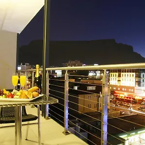 The Rockwell Luxury Apartahotel